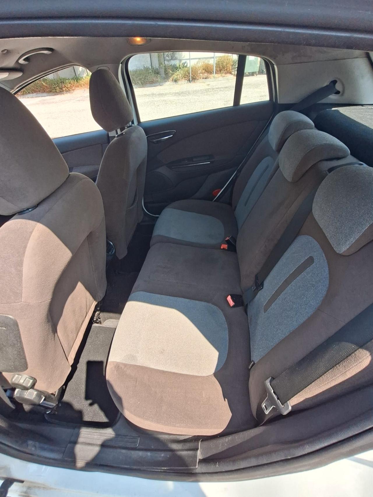 Fiat Bravo 1.6 MJT 105 CV Dynamic neopatentati