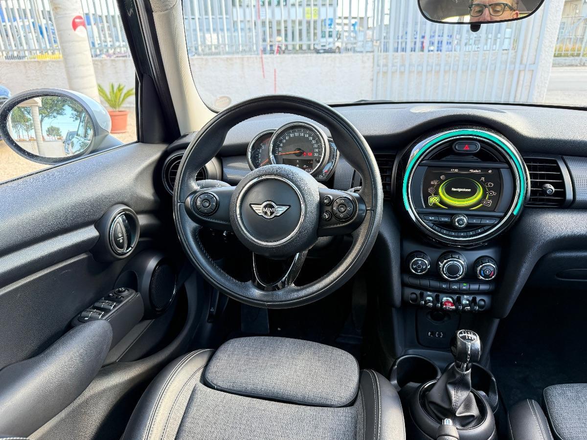 MINI 1.5 COOPER D BOSTON SEVEN 5 Porte; Tetto Apribile Elettricamente;