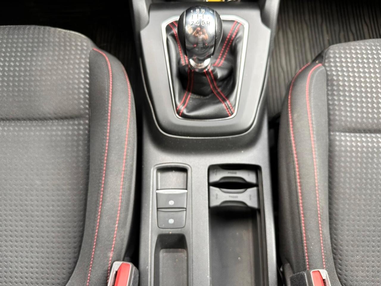 Ford Focus 1.0 EcoBoost Hybrid 125 CV 5p. ST-Line