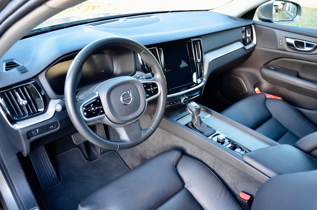 VOLVO S60 2.0 t4 INSCRIPTION 190cv GEARTRONIC, UNICOPROPRIETARIO, UFF ITALIANA, SERVICE VOLVO, FULL LED, RETROCAMERA, PERMUTE