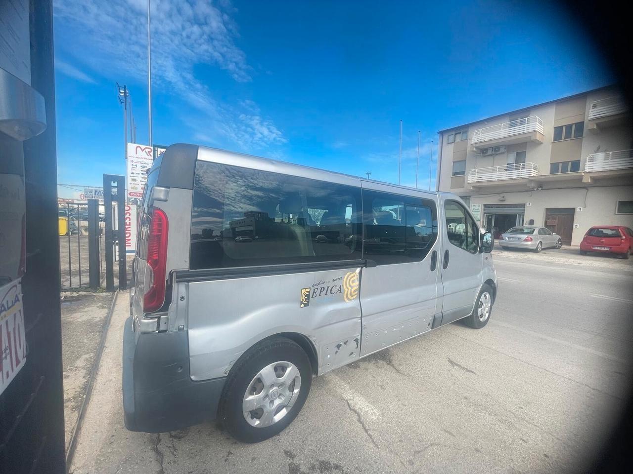 Opel Vivaro 29 2.0 CDTI PL-TN Combi 9 posti