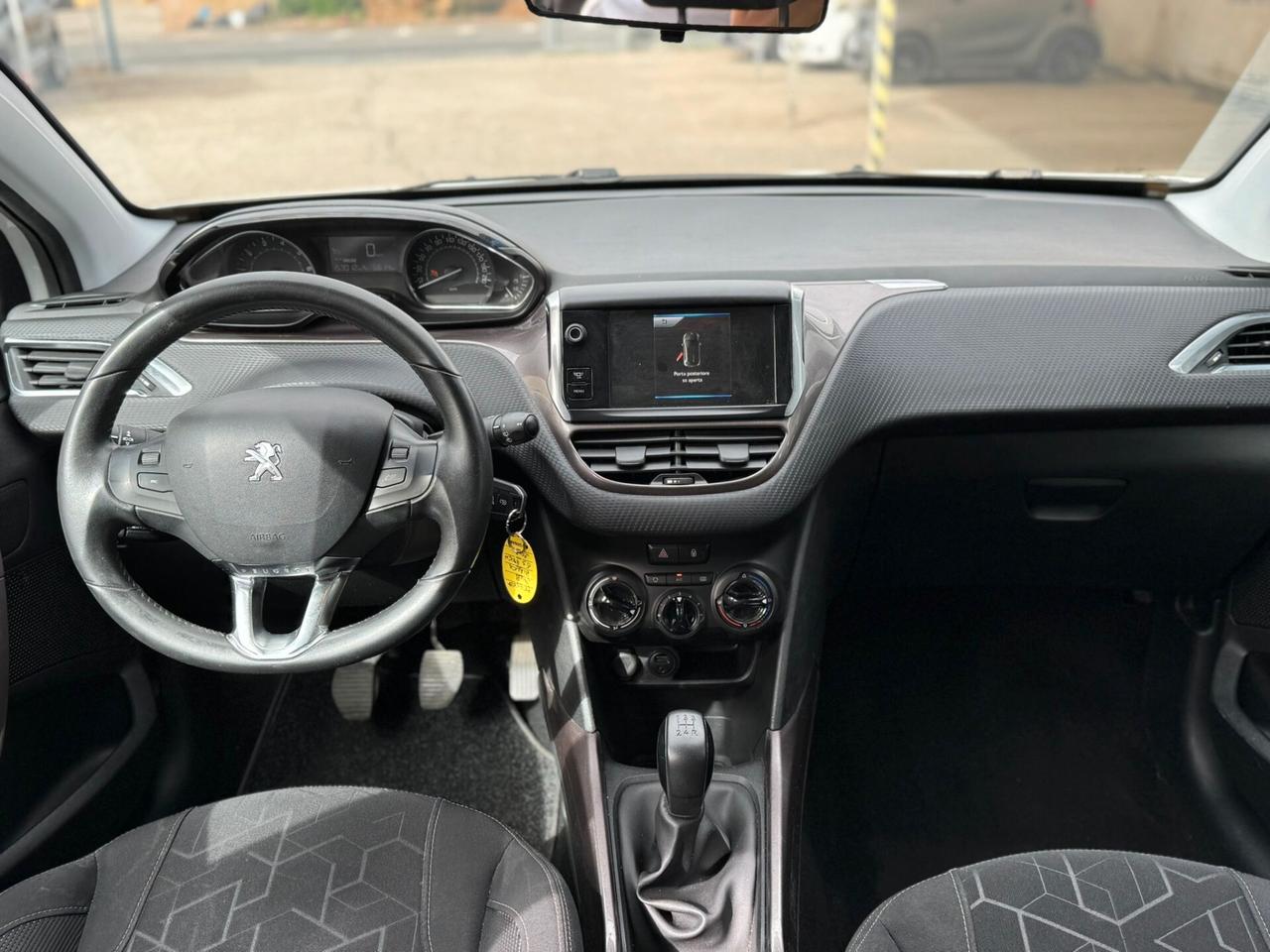 Peugeot 2008 1.2 VTi 82CV Active