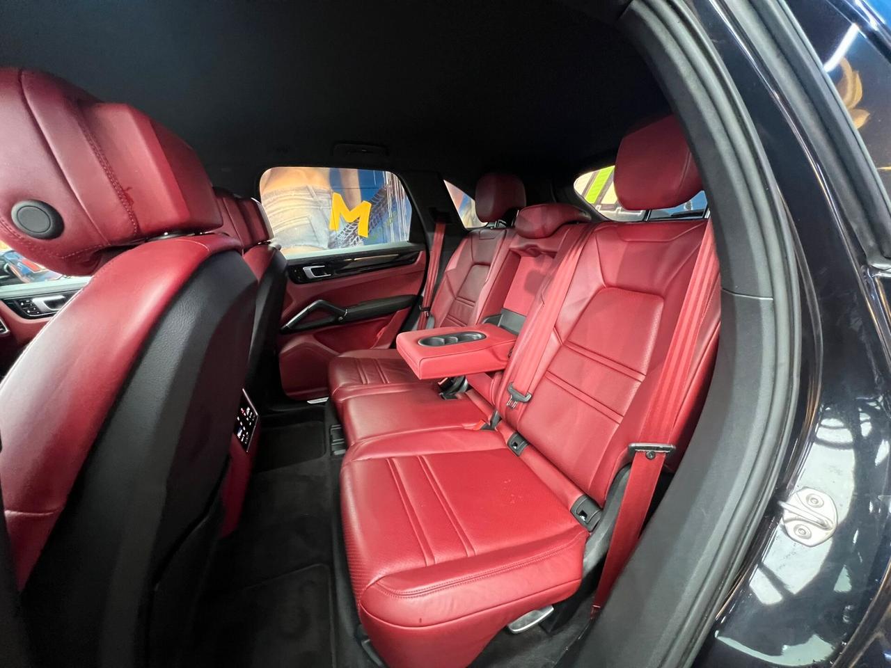 Porsche Cayenne 3.0 tiptronic (605)