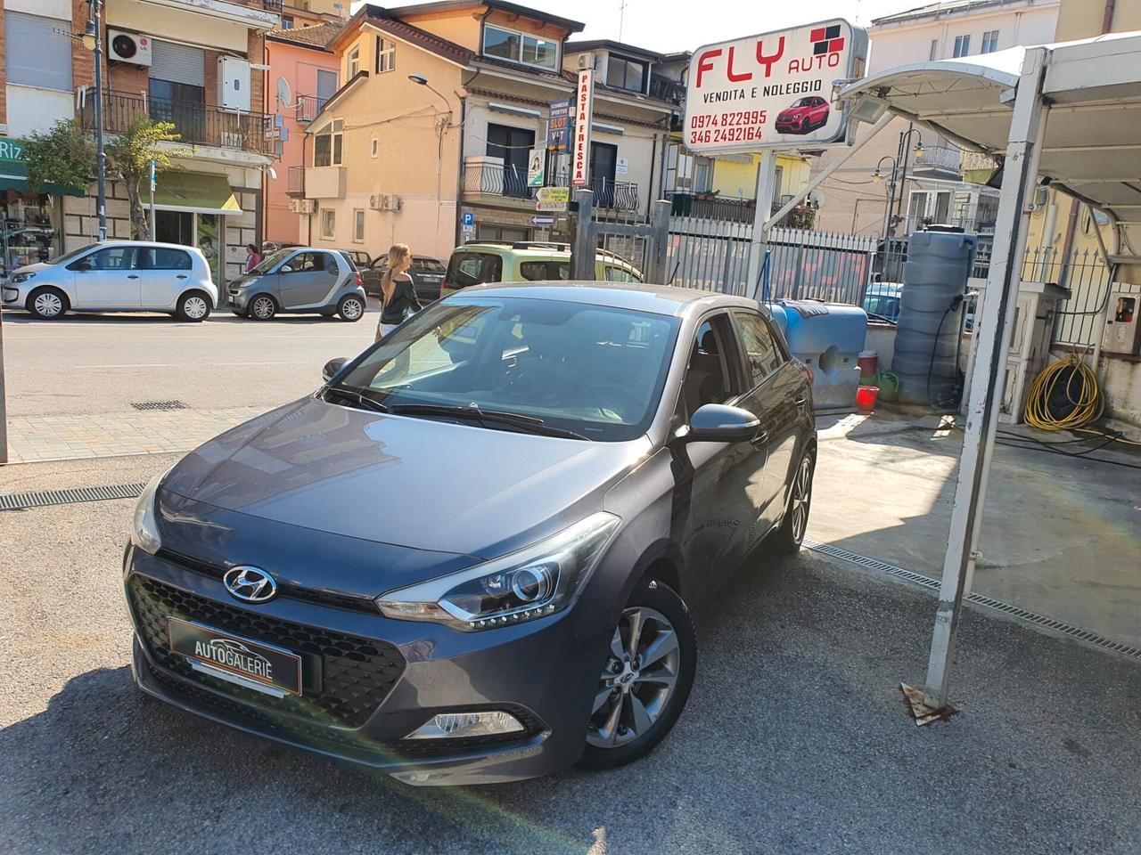 Hyundai i20 1.1 CRDi 12V /"73.000km!!!"