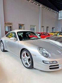 Porsche 911 Carrera cat Coupé
