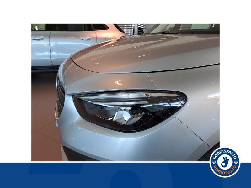 Mercedes-Benz Classe T 180 d AT