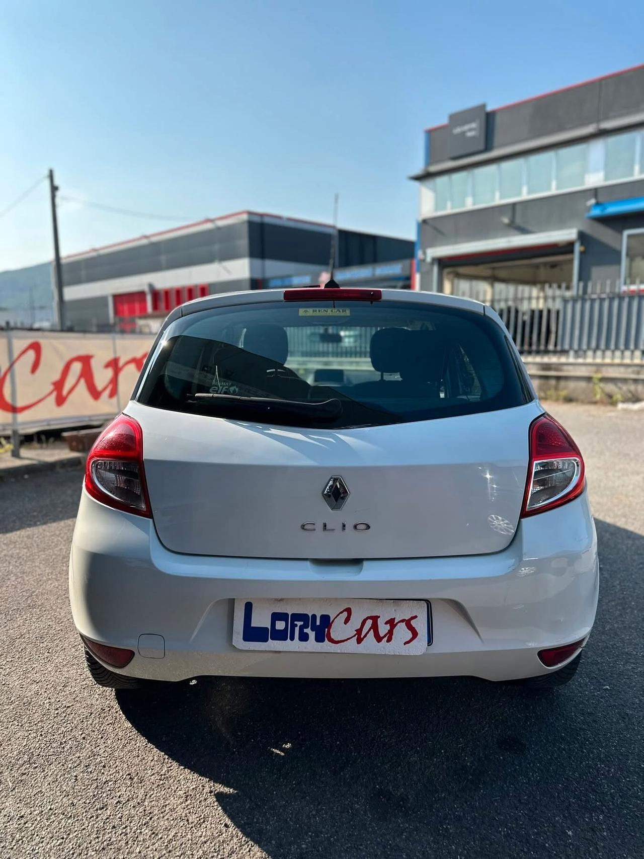 Renault Clio 1.2 16V 5 porte GPL Dynamique NEOPATENTATI