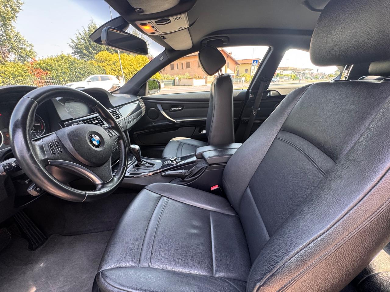 Bmw 320 320, futura, anno 2011, 2.0 diesel, automatico