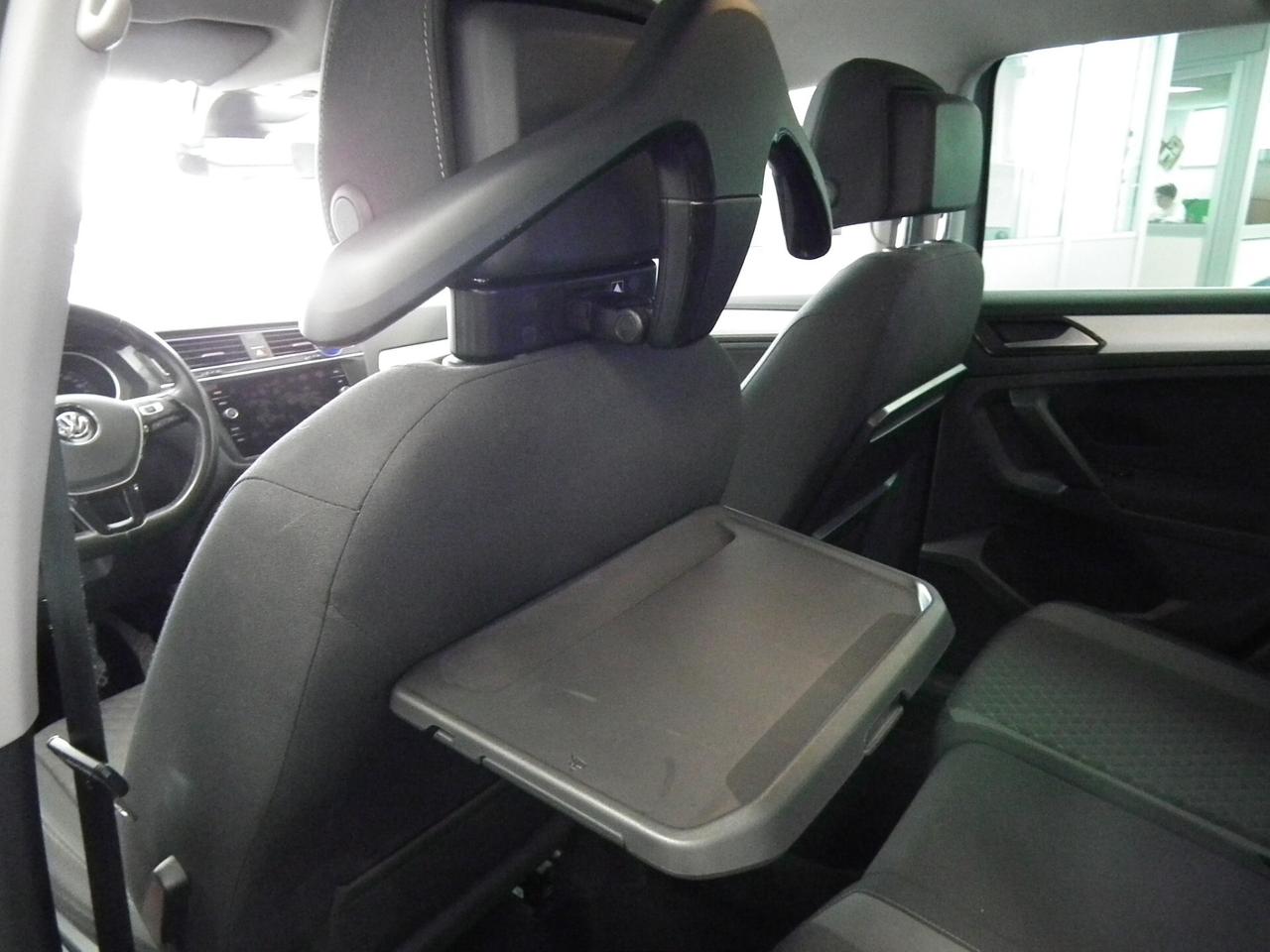 Volkswagen Tiguan 1.4 TSI STYLE NAVI CAR APPLE PLAY SENSORI TELEFONO !