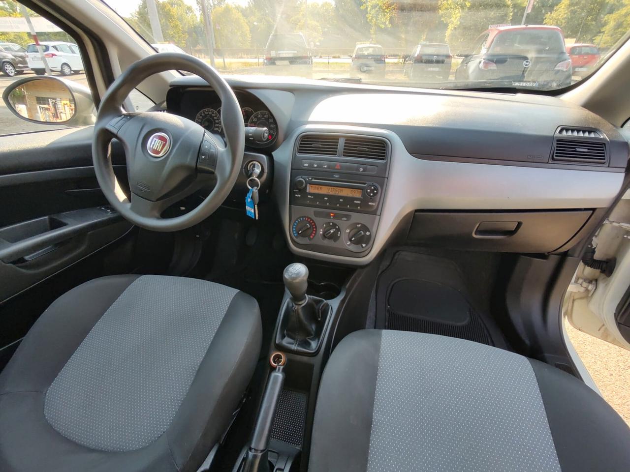 Fiat Grande Punto 1.3 MJT 75 CV 3 porte S&S Actual, OK NEOPATENTATI.