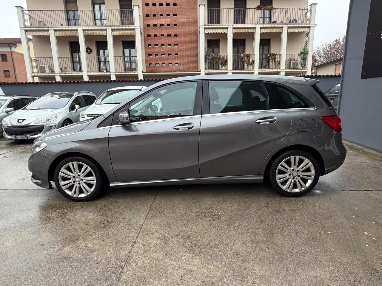 Mercedes-benz B 180 CDI Premium