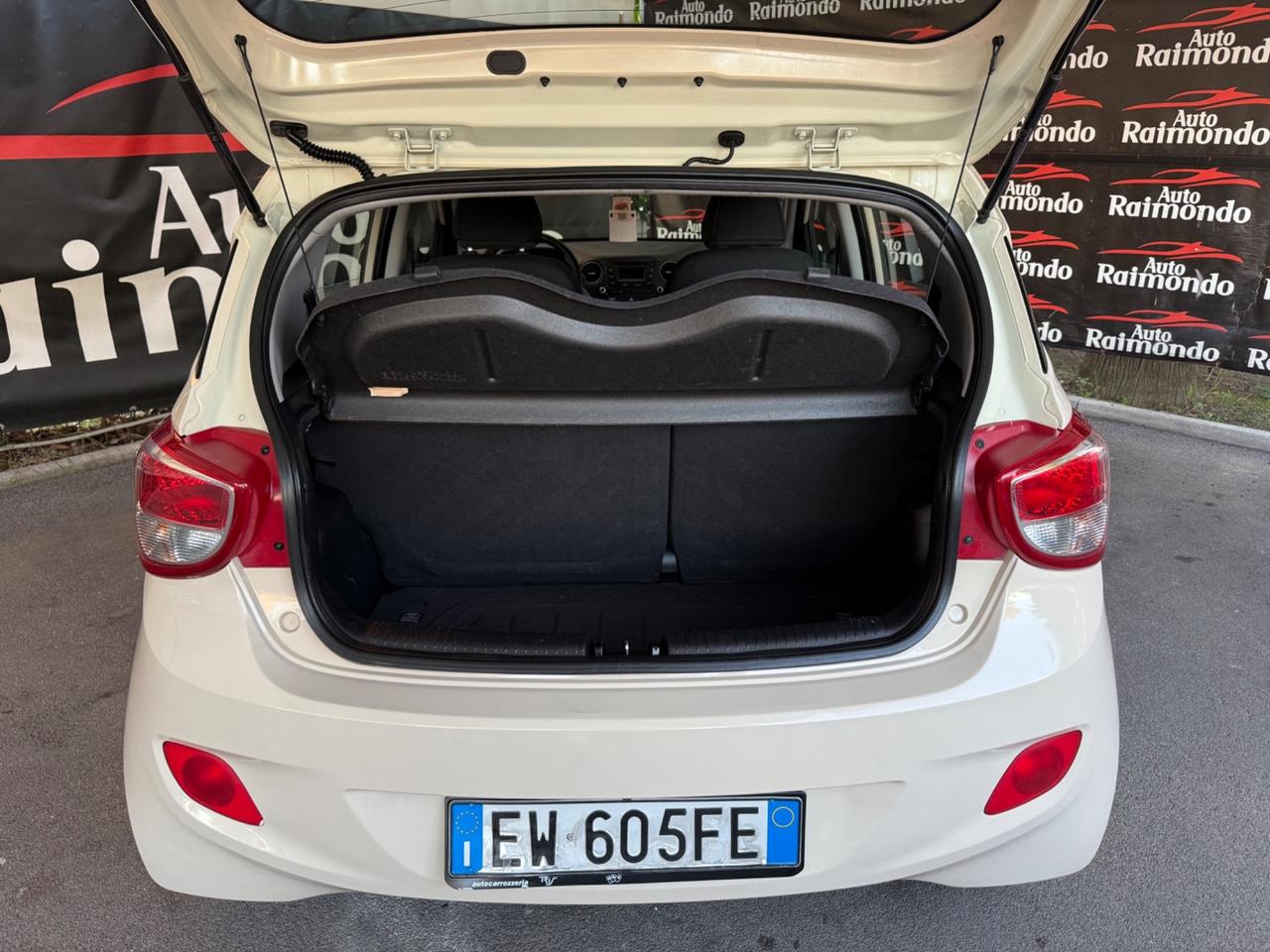 Hyundai i10 1.0 LPGI Econext Login