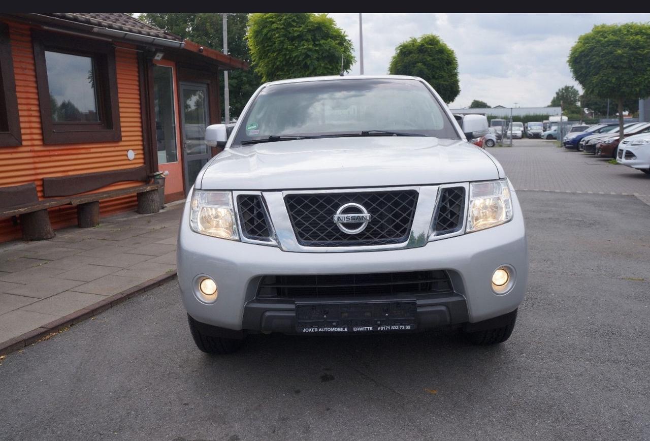 Nissan Navara 2.5 dCi 190CV 4 porte Double Cab Sport Platinum