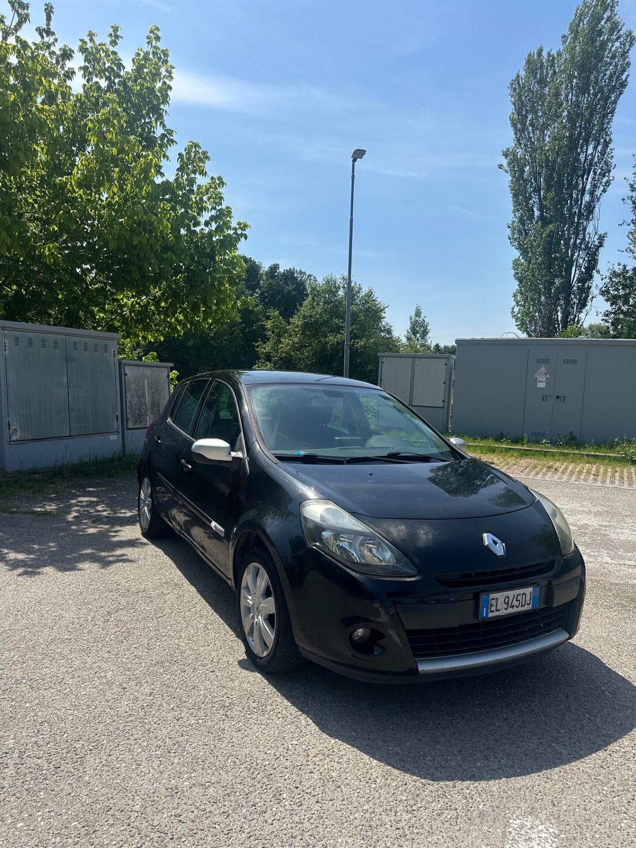 Renault Clio 1.2 16V 5 porte Dynamique
