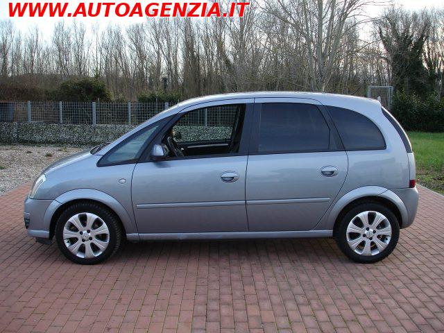 OPEL Meriva 1.4 16V Cosmo