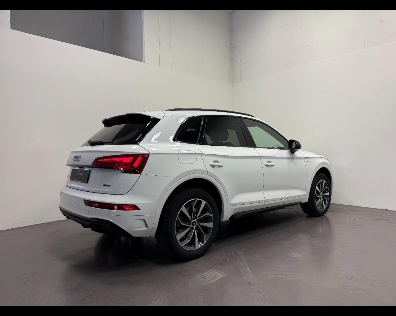 AUDI Q5 40 TDI MHEV QUATRRO S-TRONIC S LINE