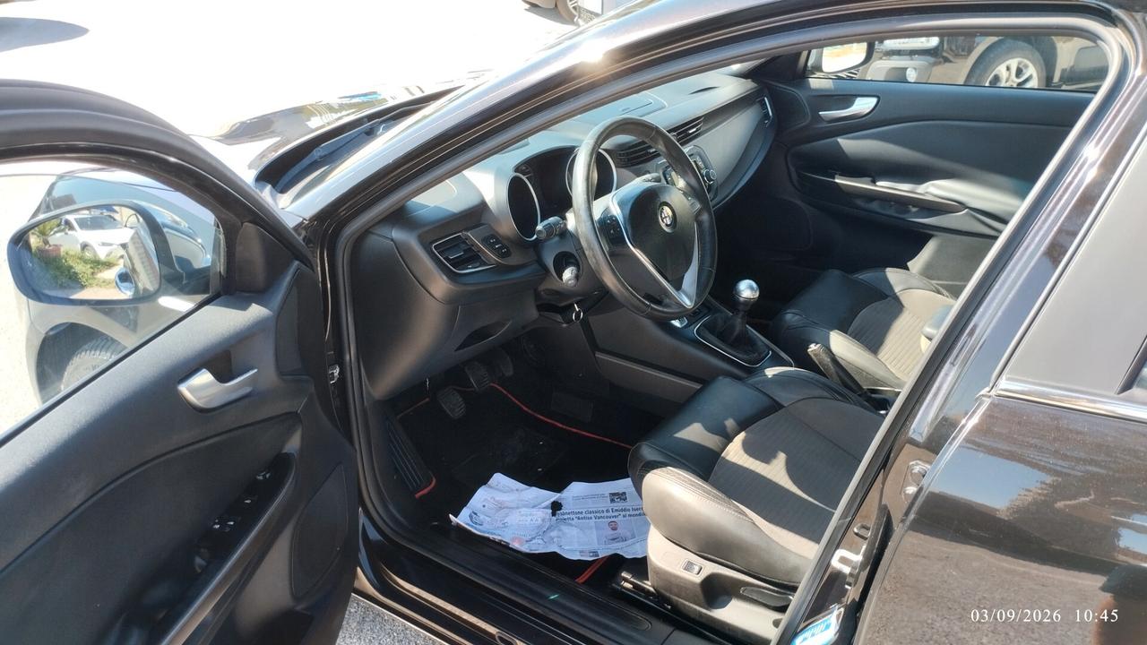 Alfa Romeo Giulietta 1.6 JTDm-2 105 CV Exclusive