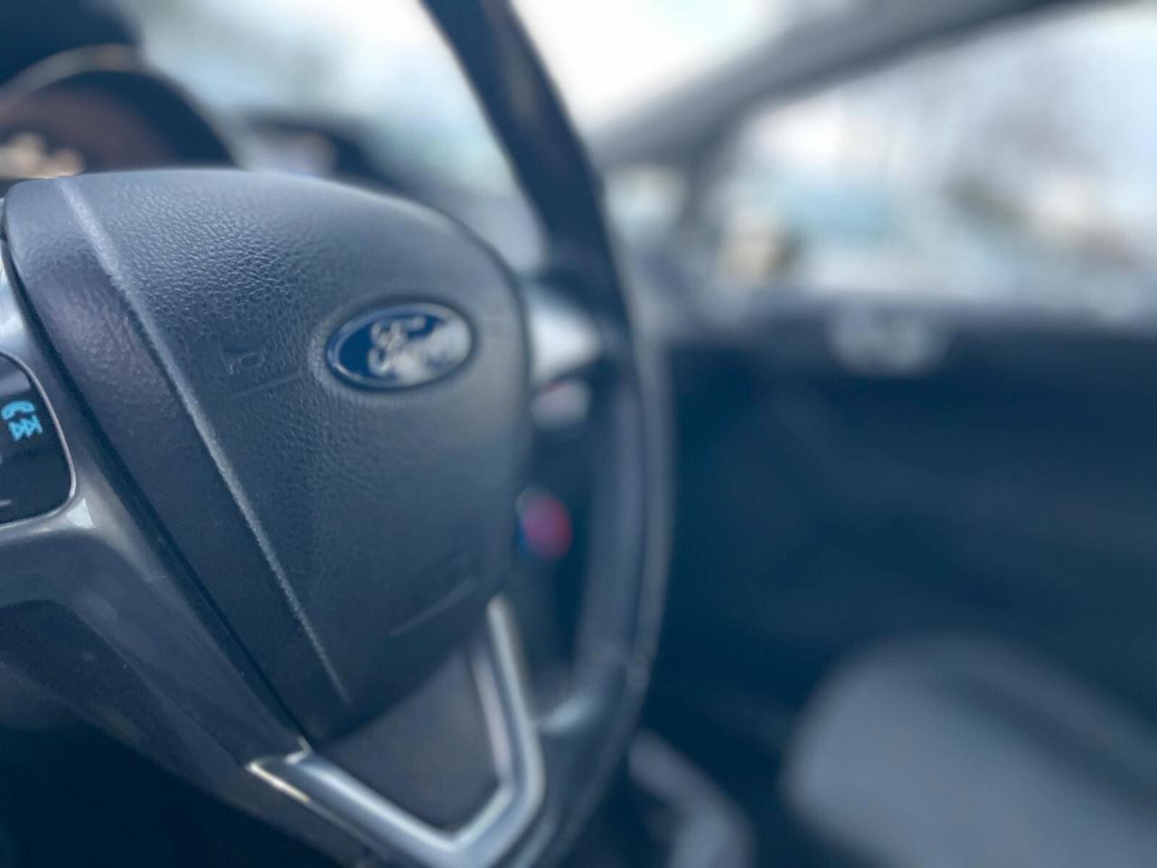 Ford Fiesta 1.4 5p. Bz.- GPL Titanium