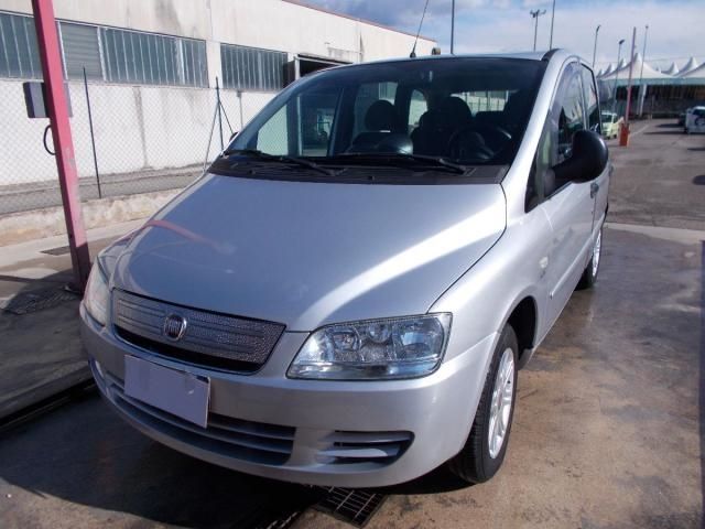 FIAT Multipla Multipla 1.6 16V Natural Power Dynamic