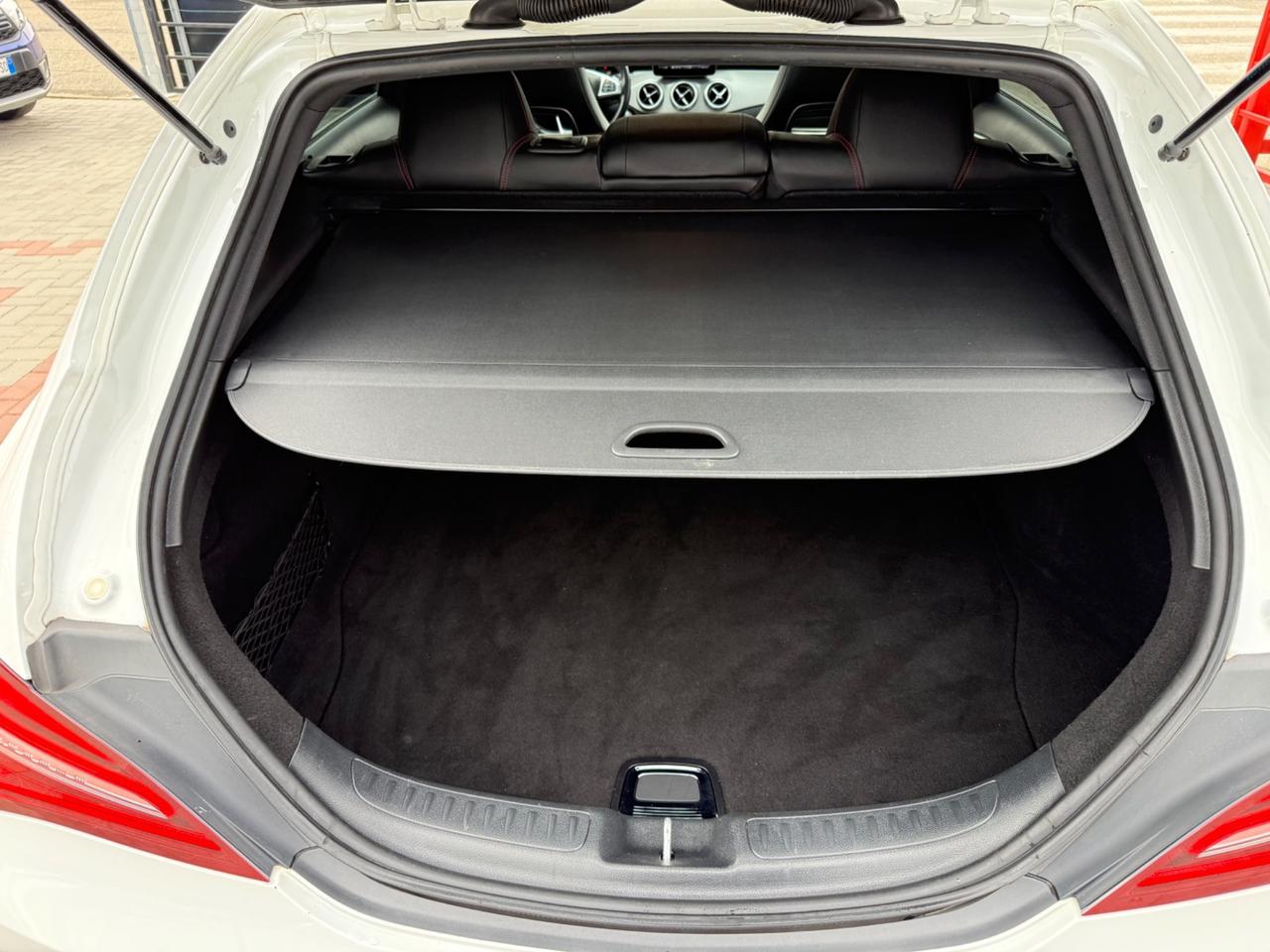 Mercedes-benz CLA 220 d S.W. 4Matic Automatic Premium