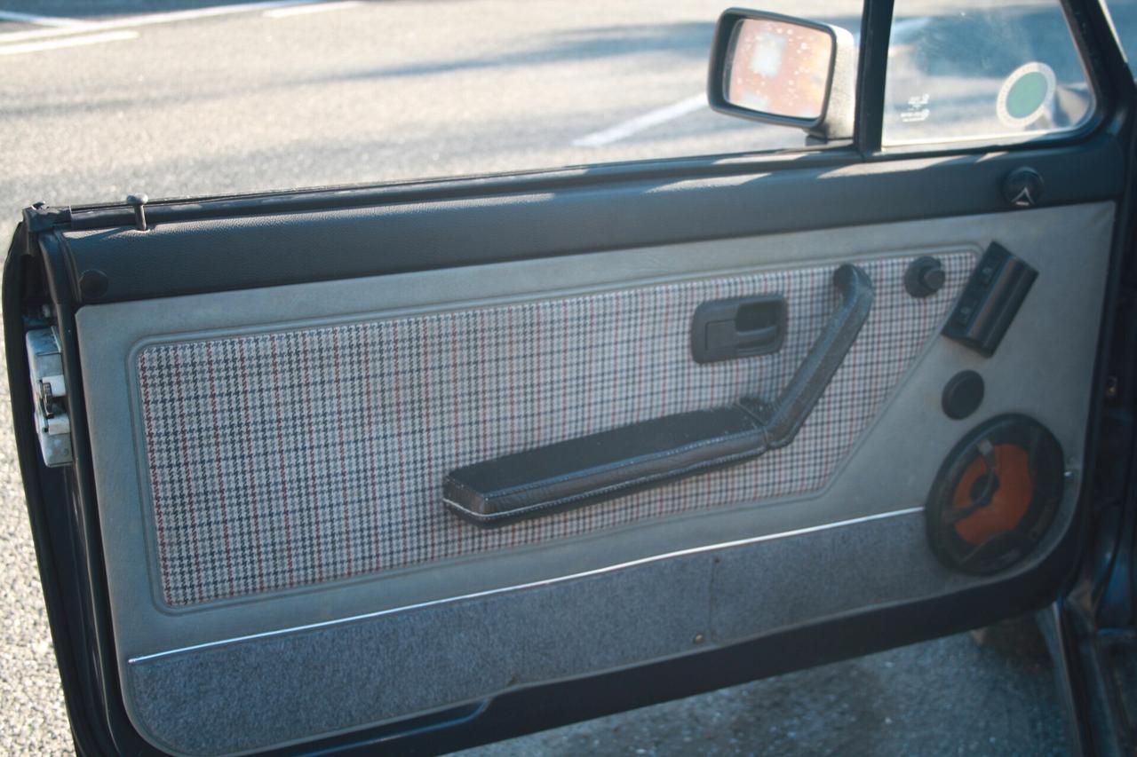 Volkswagen Golf II Serie Karmann