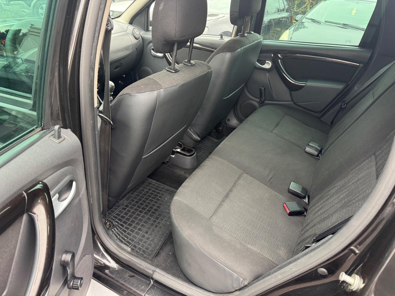 Dacia Duster 1.5 dCi 110CV 4x2 Lauréate NEOPATENTATI