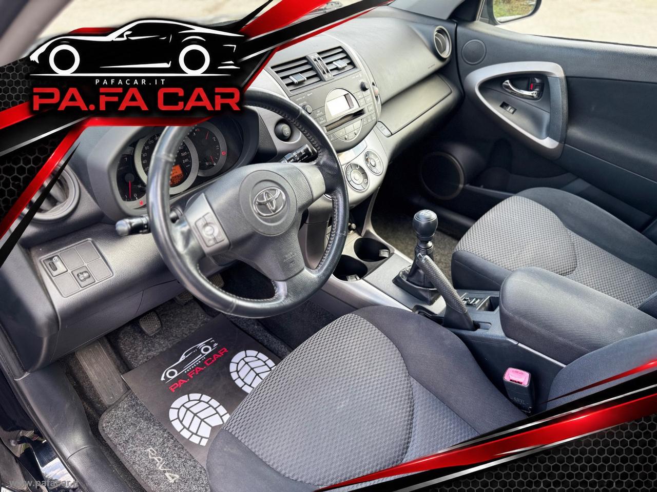 TOYOTA RAV4 2.2 D-4D 136 CV DPF Sol