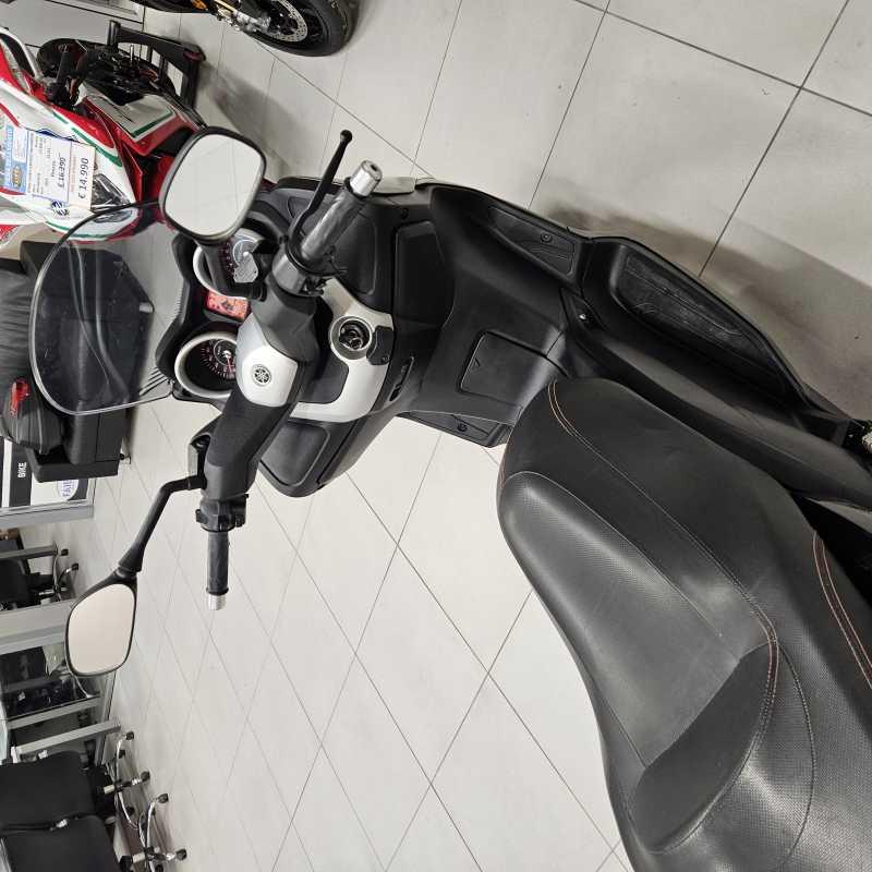 Yamaha X-Max 125 - 2011