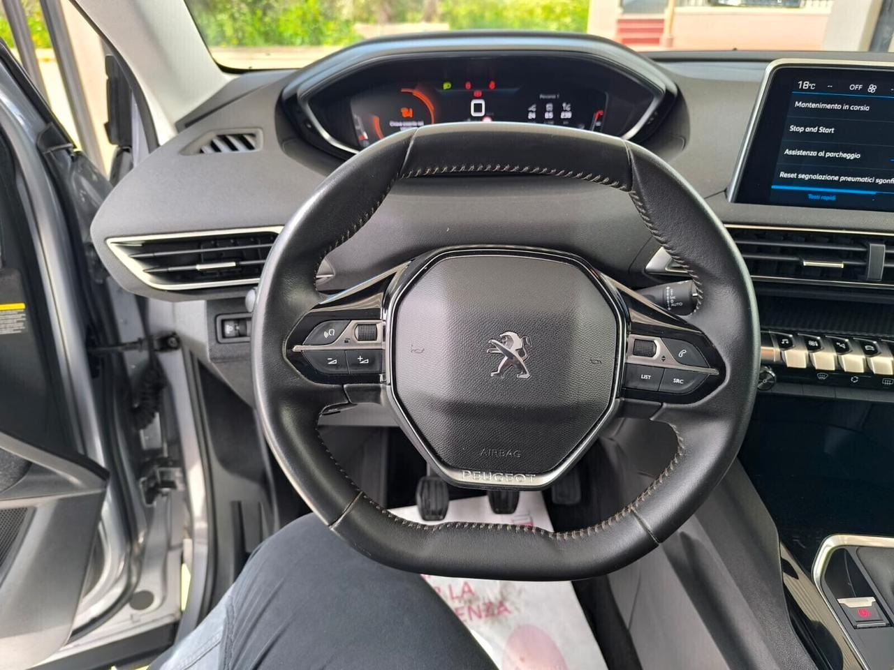 Peugeot 3008 BlueHDi 130 S&S Active Pack