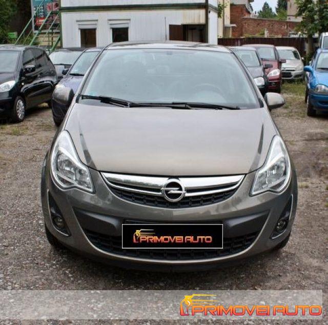 OPEL Corsa 1.2 5 porte GPL