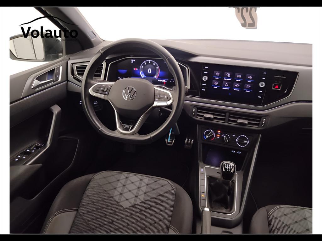 VOLKSWAGEN Polo VI 2022 - Polo 1.0 tsi R-Line 95cv