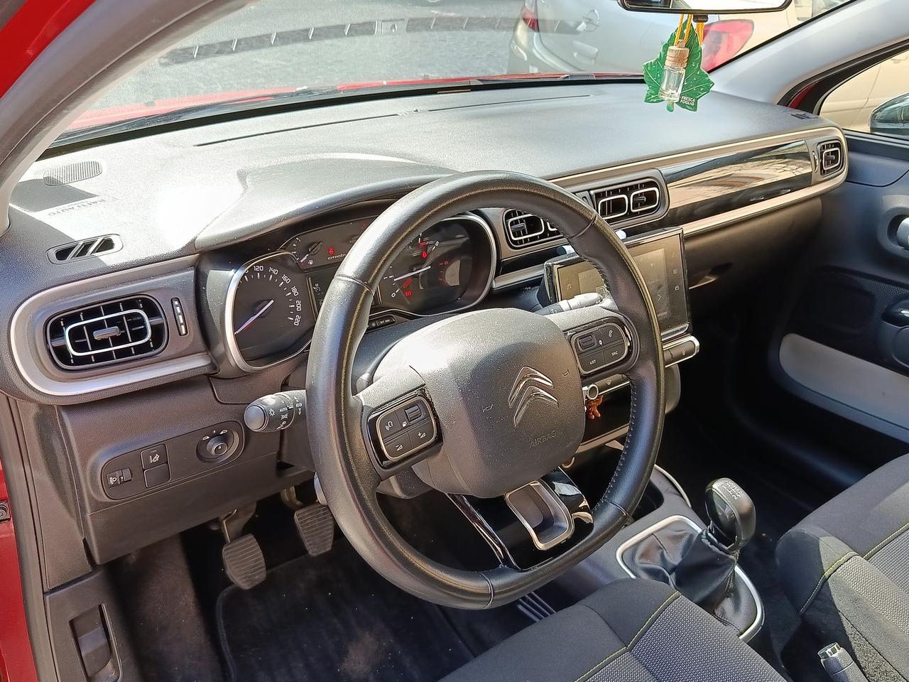 Citroen C3 1.2 PureTech 82 Shine #6692