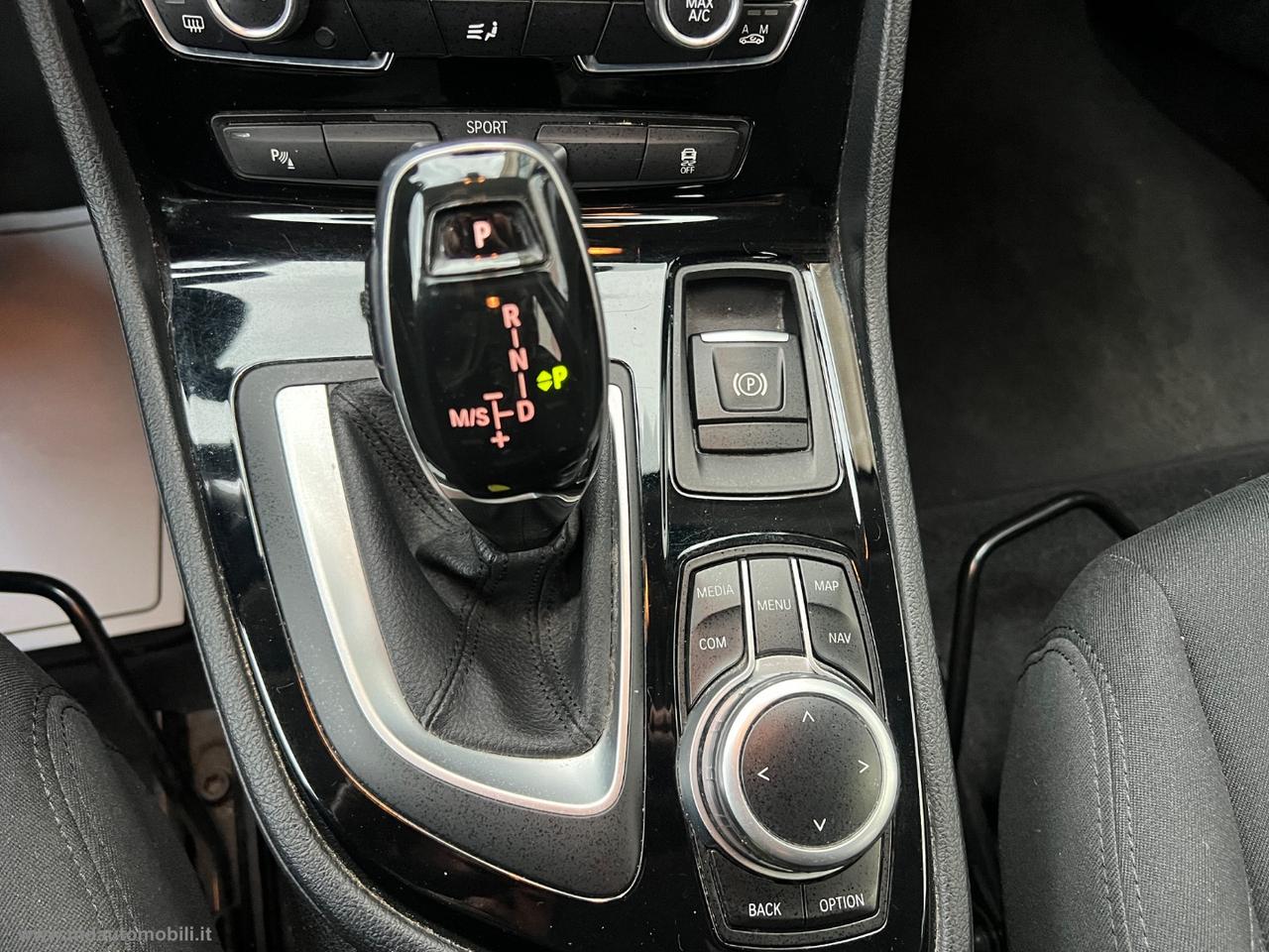 BMW 218d Active Tourer Business AUTOMATICO SOLO KM.114000