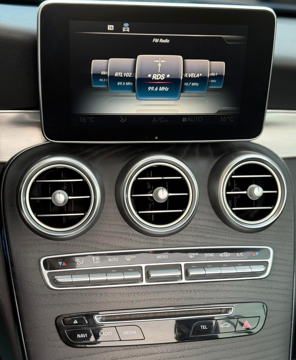 Mercedes-benz C 220 d Cabrio AMG Premium