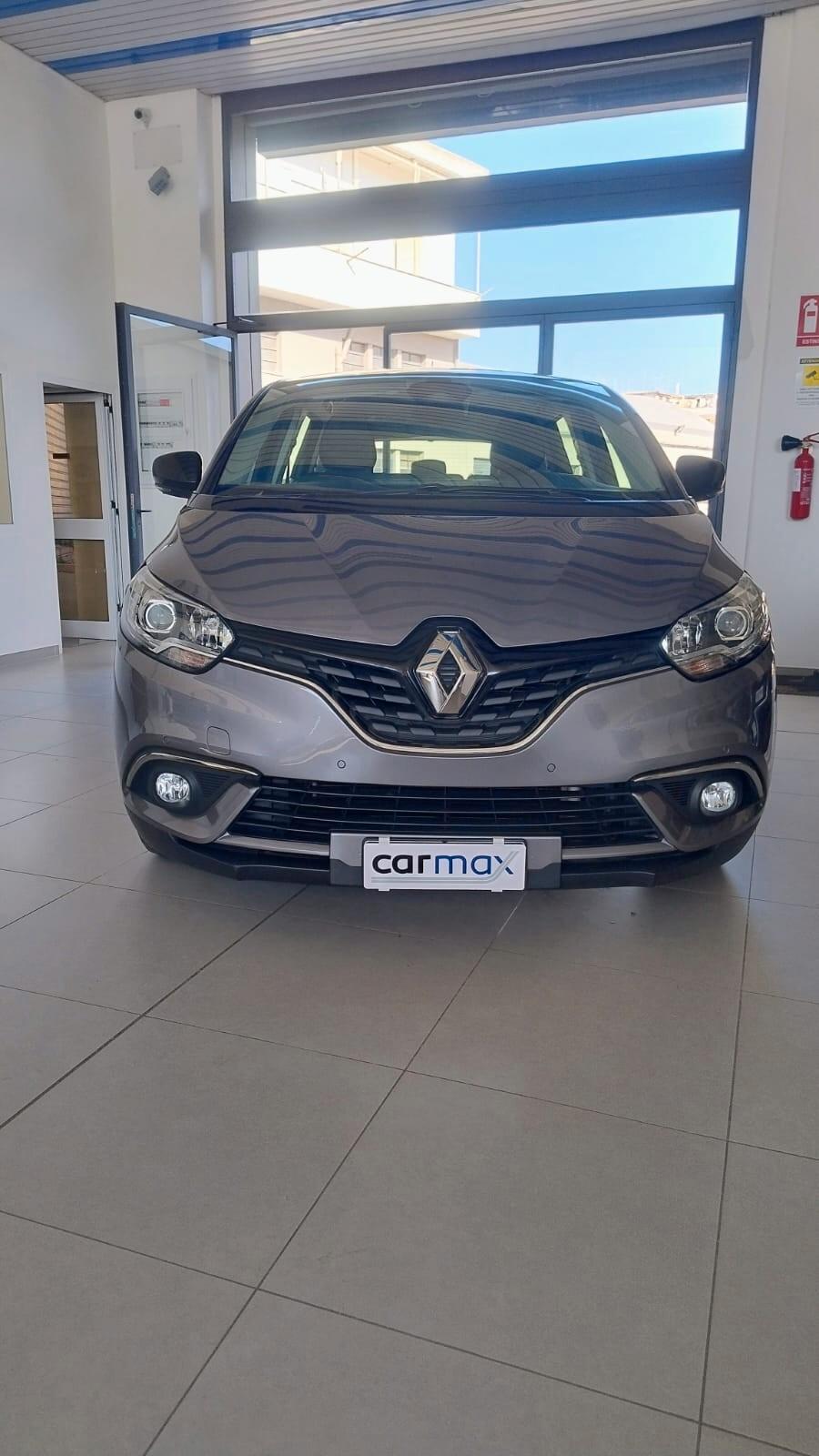Renault Grand Scenic Blue dCi 120 CV Sport Edition2