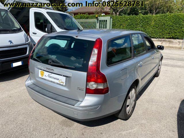 VOLVO V50 2.0 D cat Momentum