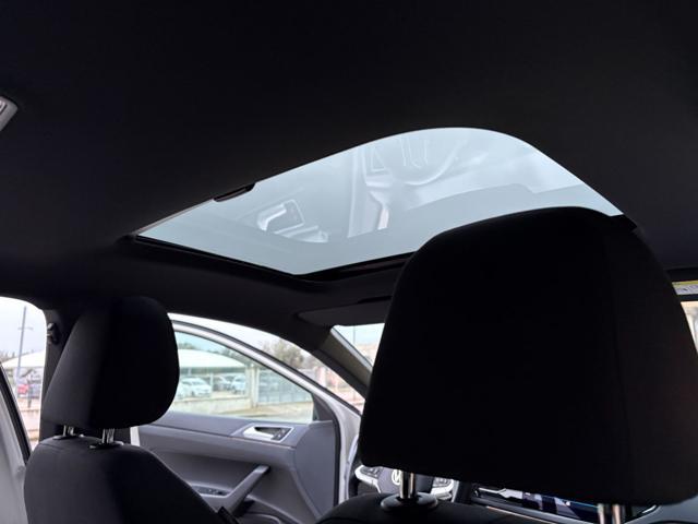 VOLKSWAGEN Taigo 1.0 TSI 116 CV DSG R-Line TETTO APR/PAN