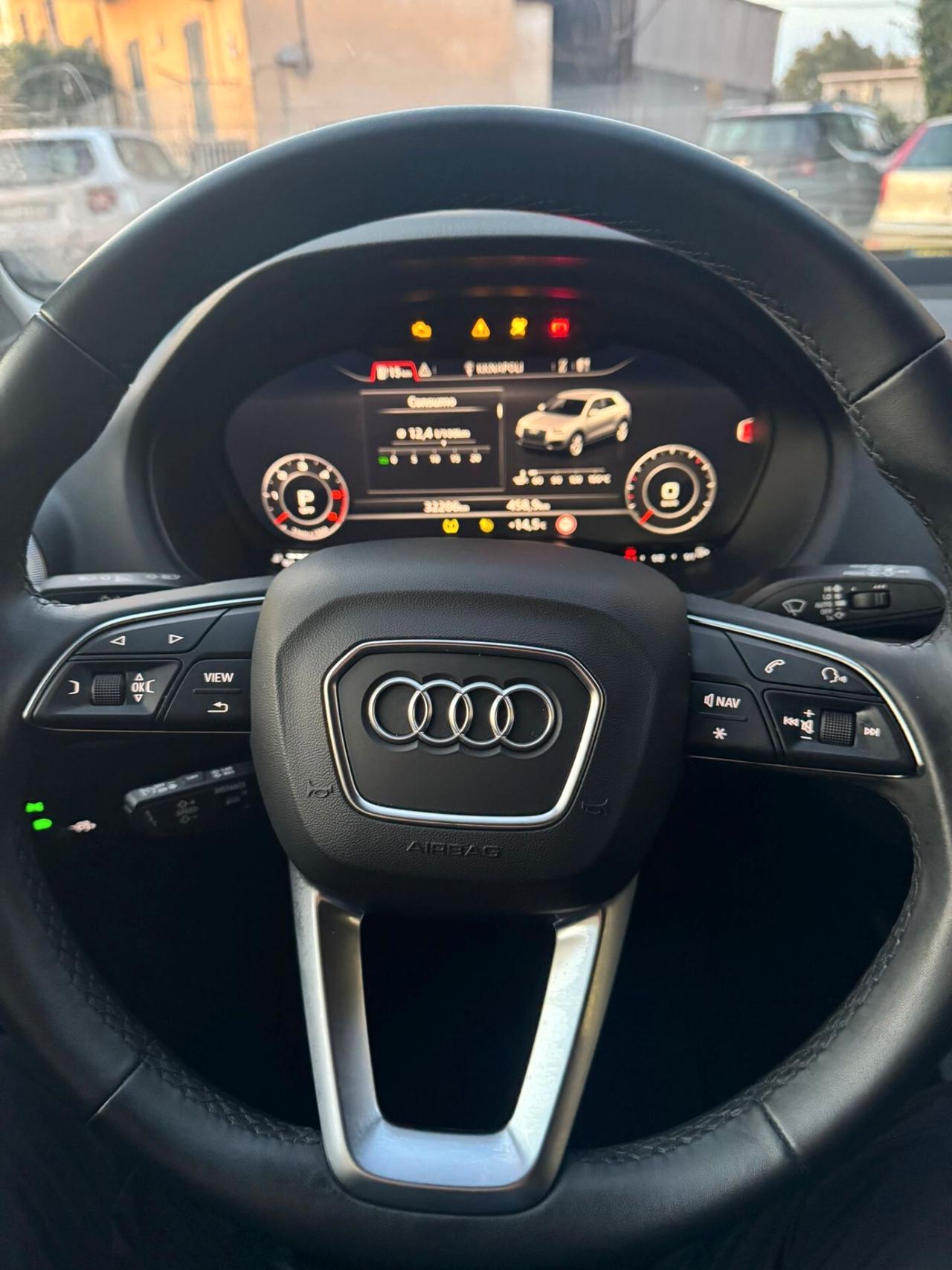 Audi Q2 35 TDI Identity Black Ufficiale Full Optional