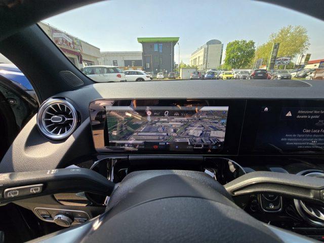 MERCEDES-BENZ GLA 200 d Automatic 4Matic AMG Line Premium PERMUTE