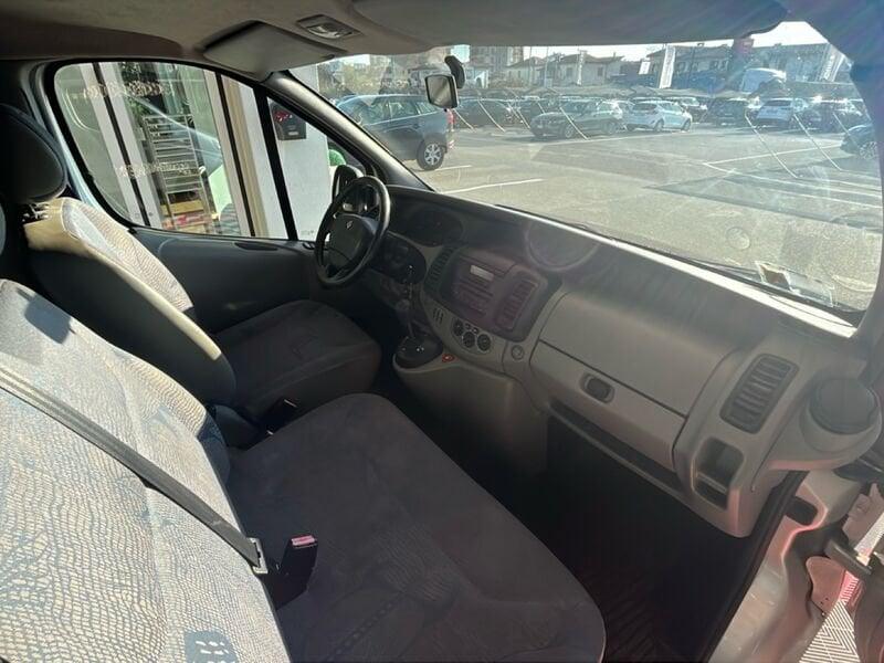 Renault Trafic Trafic T27 2.5dCi/140 16V PC-TN Furg.Con