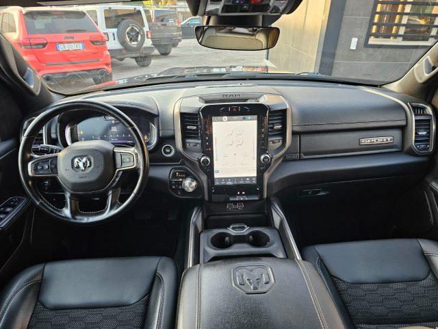 DODGE RAM 5.7 V8 Crew Cab Sport Autocarro N1