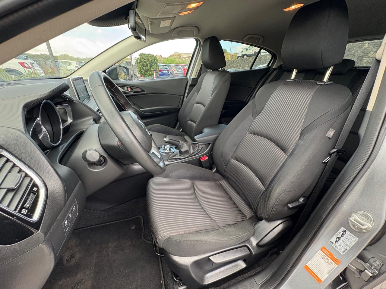 Mazda 3 2.2 Skyactiv-D Exceed