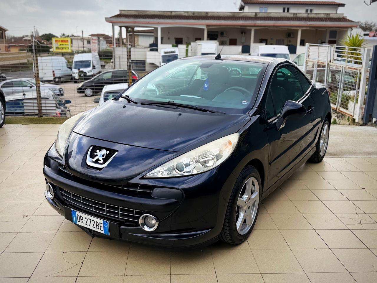 Peugeot 207 1.6 HDi 110CV CC Féline Garanzia 12 Mesi