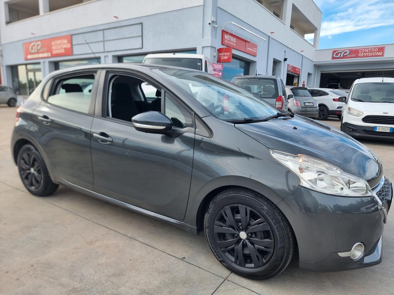 Peugeot 208 1.4 VTi 95 CV 5p. GPL Access