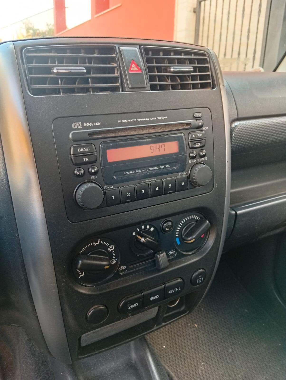 Suzuki Jimny 1.5 DDiS cat 4WD JLX