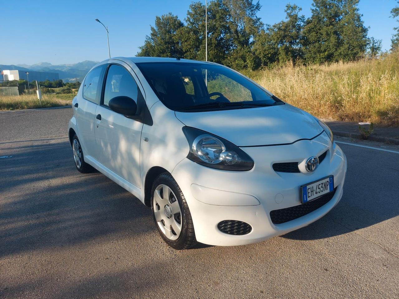 Toyota Aygo 1.0 12V VVT-i 3 porte Now Connect