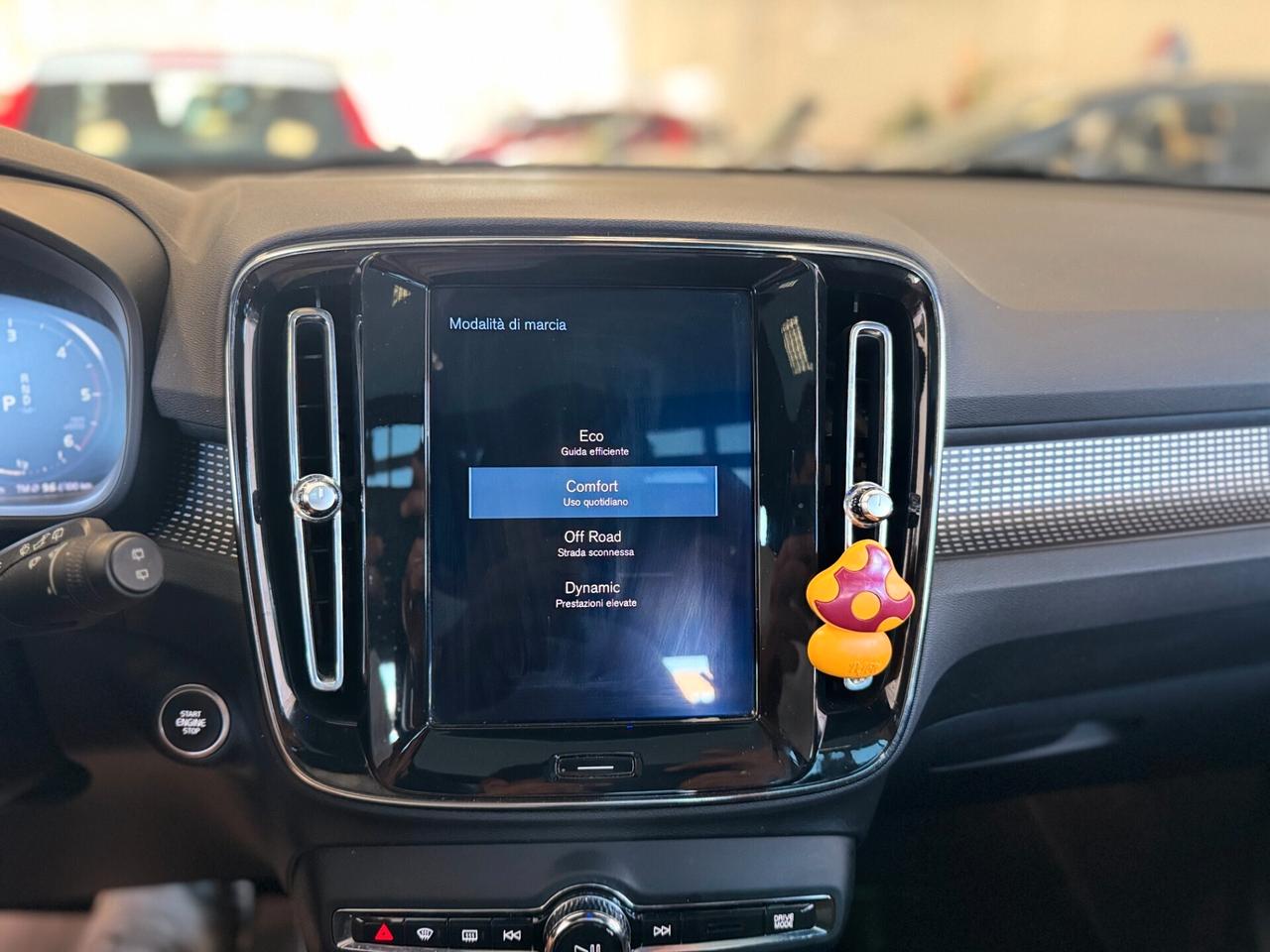 Volvo XC40 D4 AWD Geartronic R-design