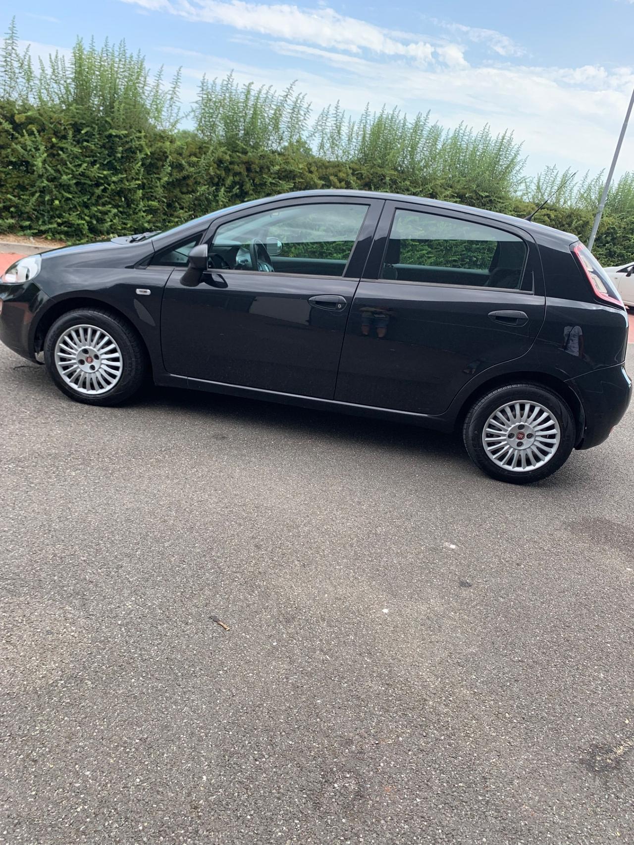 Fiat Punto 1.3 MJT II 75 CV 5 porte Young