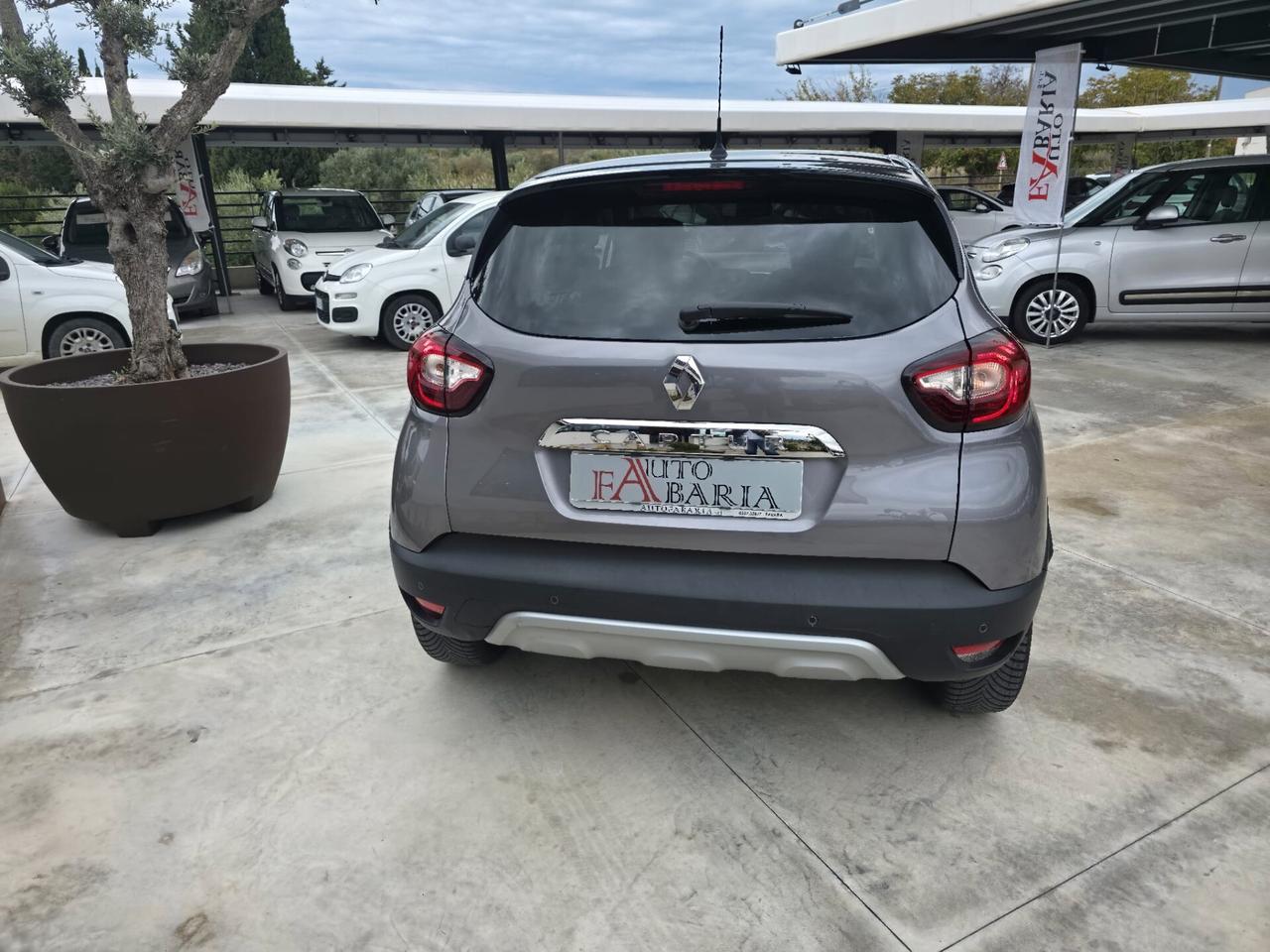 Renault Captur dCi 8V 90 CV EDC Start&Stop Energy Intens
