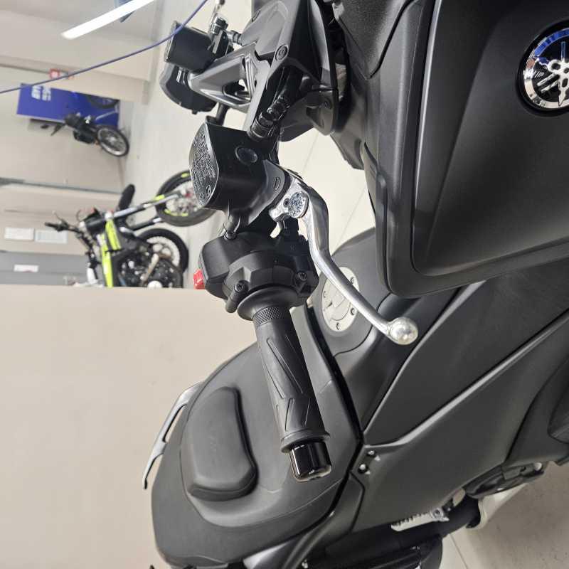 Yamaha T-Max 560 - 2024
